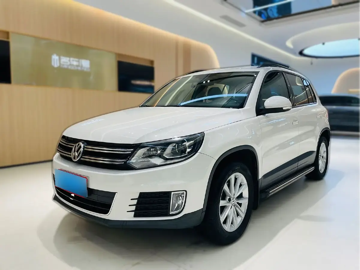 2015 Volkswagen Tiguan 1.8T 160HP L4 6AT