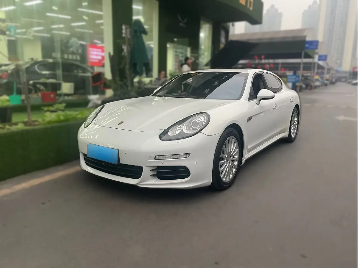 2014 Porsche Panamera 3.0T 320HP V6 7DCT