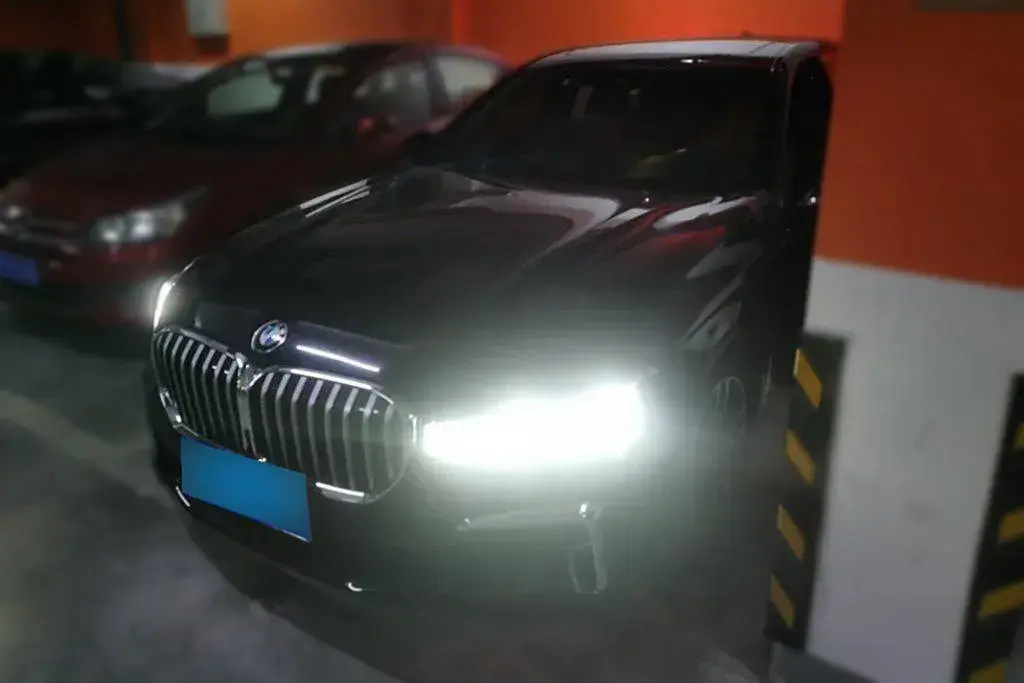 2019 BMW 7 Series 2.0T 265HP L4 8AT