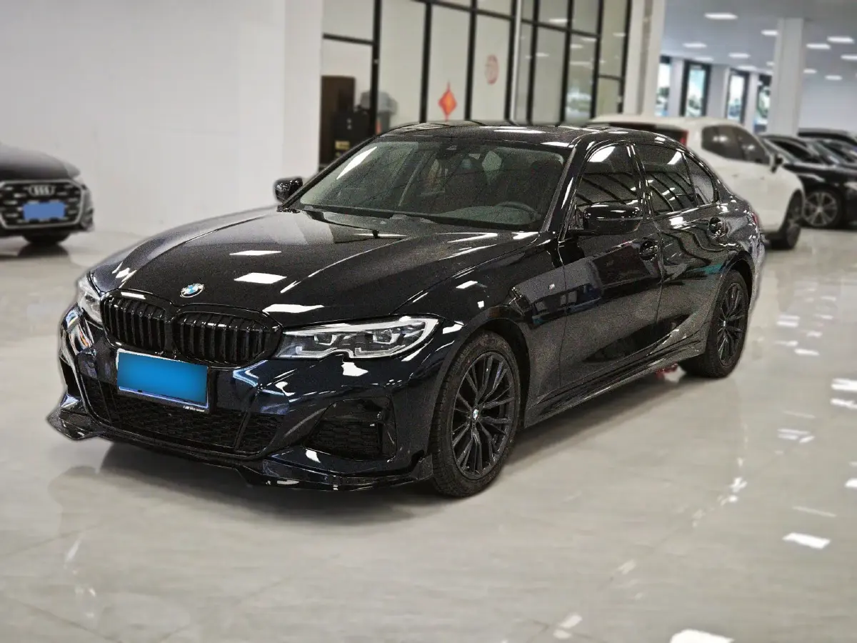 2022 BMW 3 Series 2.0T 184HP L4 8AT