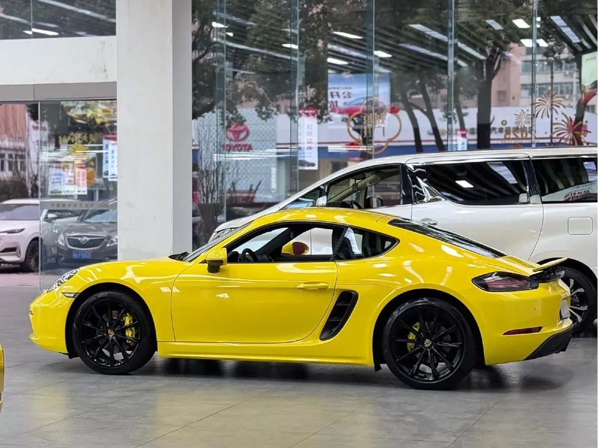 2016 Porsche 718 2.0T 250HP H4 7DCT,autocango,china used car exporter,china ev exporter,chinese used car exporter,chinese used ev exporter