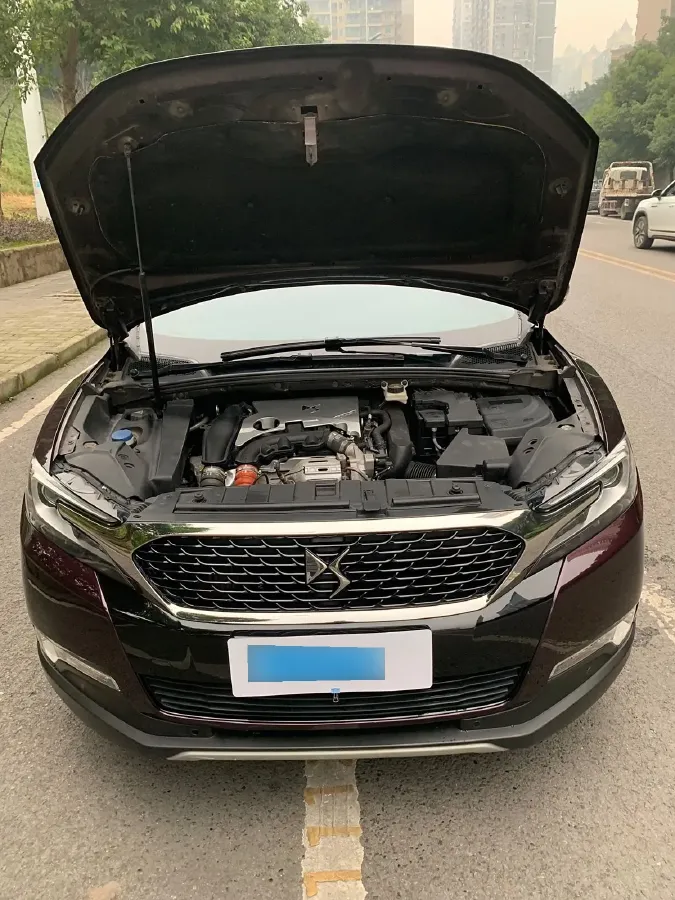 2017 DS 6 1.6T 167HP L4 6AT,autocango,china used car exporter,china ev exporter,chinese used car exporter,chinese used ev exporter