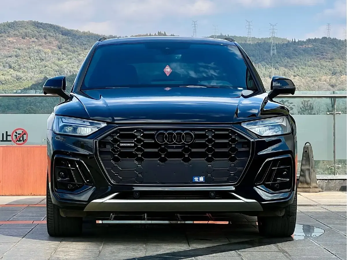 2024 Audi Q5L 2.0T 190HP L4 7DCT