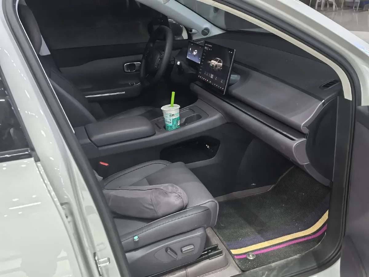 2024 Leapmotor C10 BEV 69.9KWH,autocango,china used car exporter,china ev exporter,chinese used car exporter,chinese used ev exporter