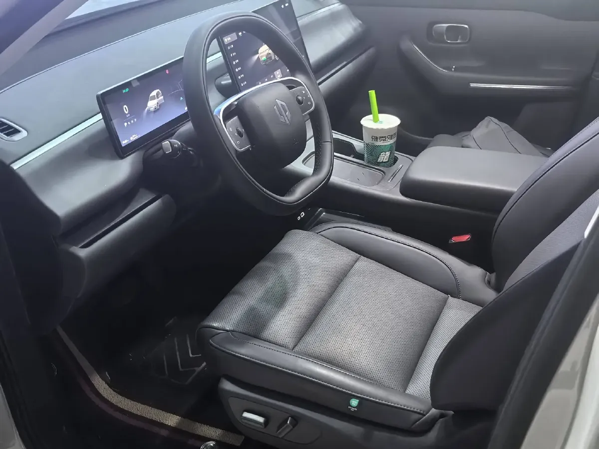 2024 Leapmotor C10 BEV 69.9KWH,autocango,china used car exporter,china ev exporter,chinese used car exporter,chinese used ev exporter