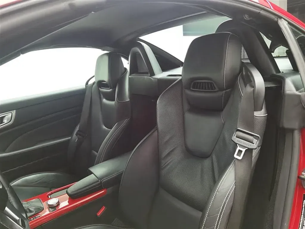 2011 Mercedes-Benz SLK Class 1.8T 184HP L4 7AT,autocango,china used car exporter,china ev exporter,chinese used car exporter,chinese used ev exporter