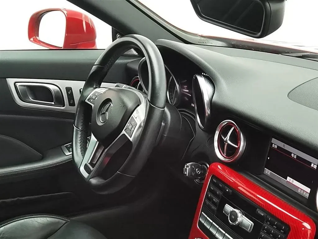 2011 Mercedes-Benz SLK Class 1.8T 184HP L4 7AT,autocango,china used car exporter,china ev exporter,chinese used car exporter,chinese used ev exporter