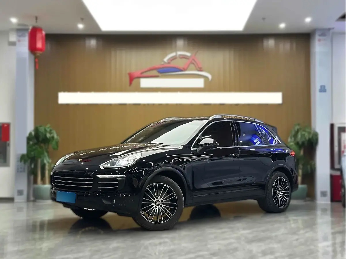 2016 Porsche Cayenne 3.0T 333HP V6 8AT