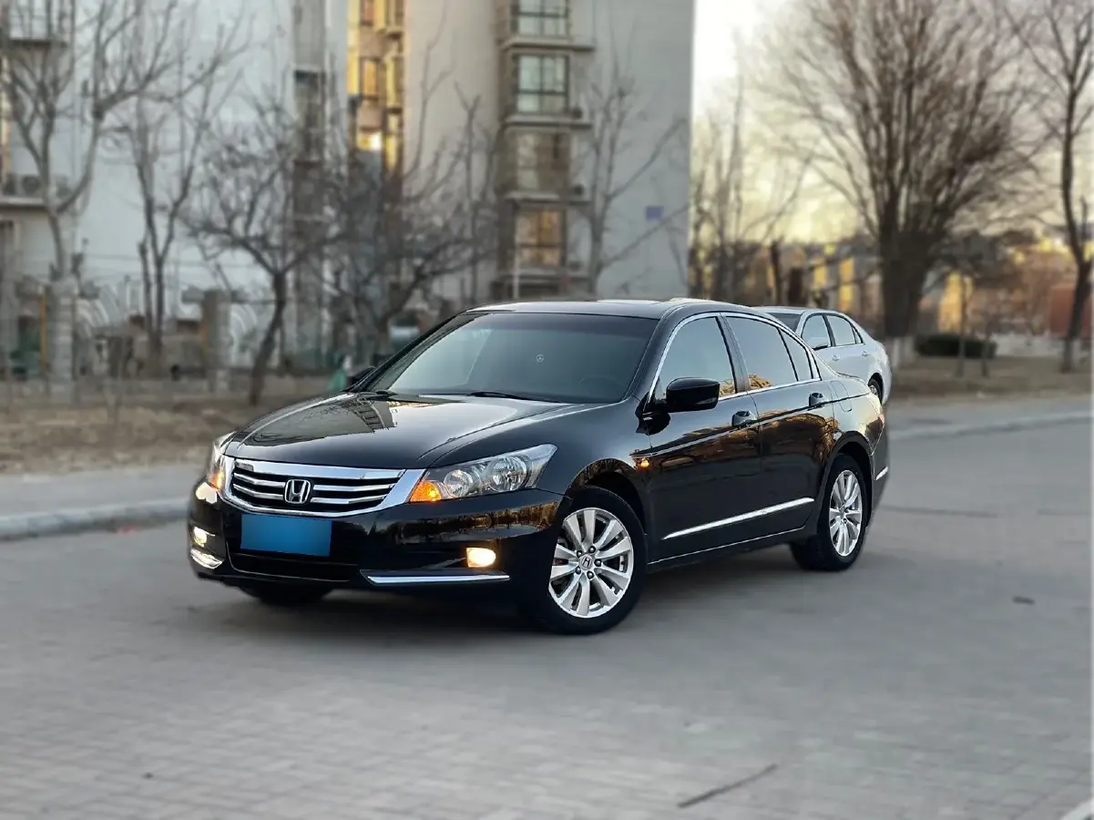 2013 Honda Accord 2.4L 179HP L4 5AT