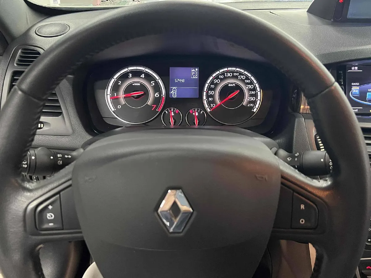 2015 Renault Latitude 2.0L 139HP L4 CVT,autocango,china used car exporter,china ev exporter,chinese used car exporter,chinese used ev exporter