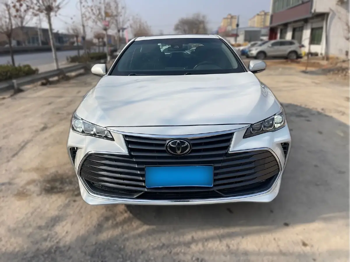 2019 Toyota Avalon 2.0L 178HP L4 CVT