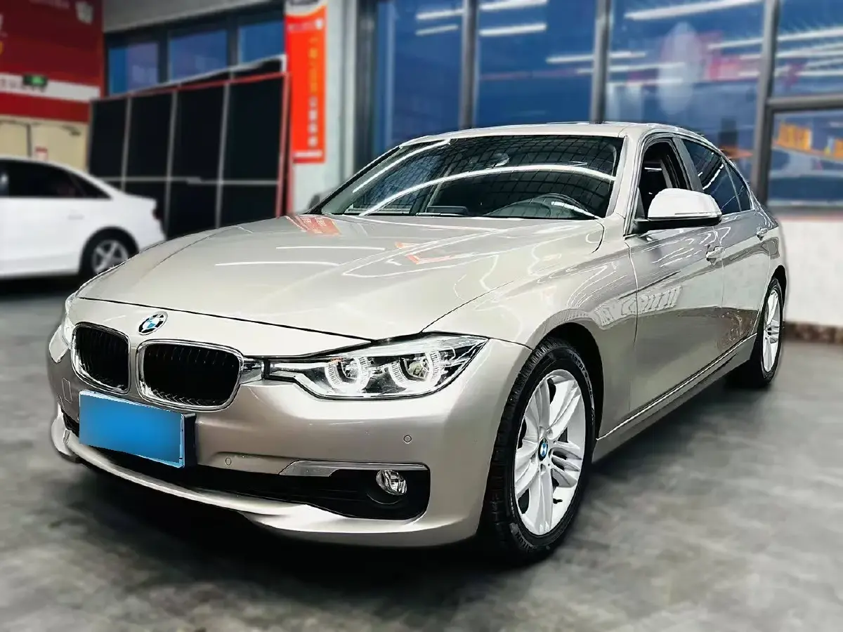 2017 BMW 3 Series 2.0T 184HP L4 8AT