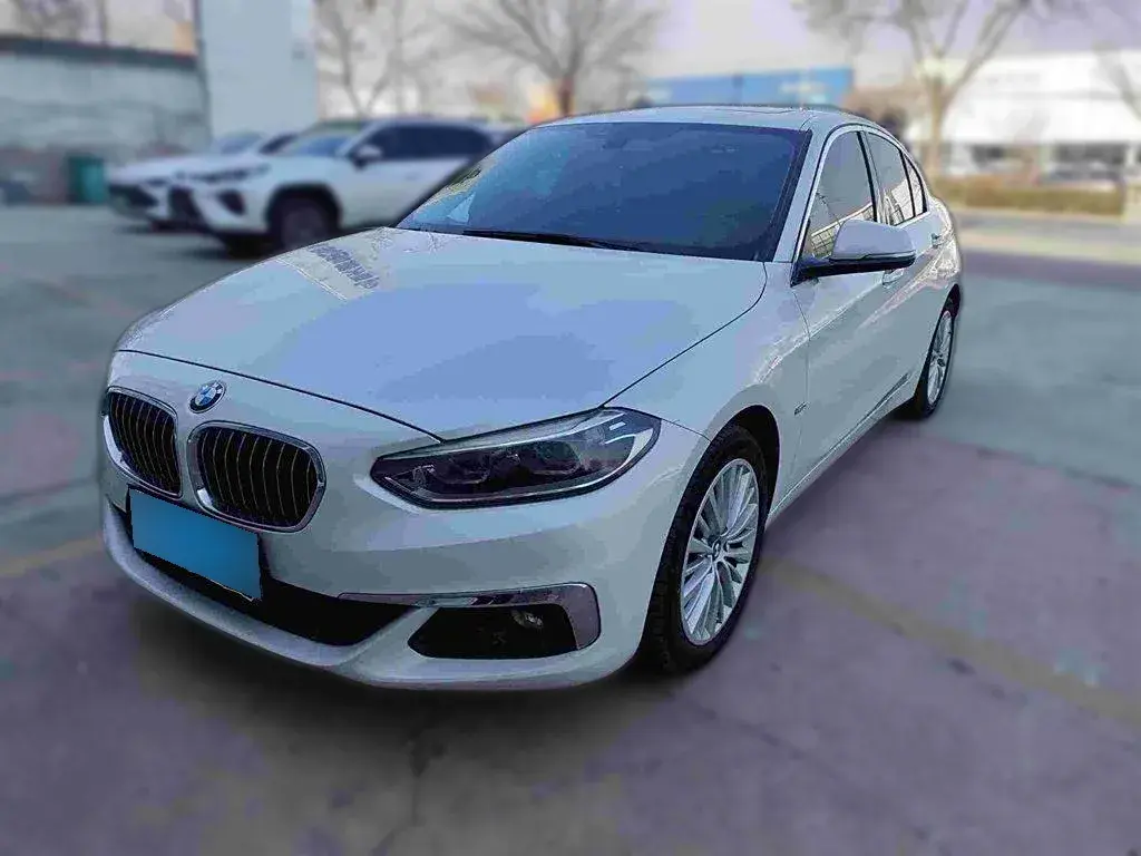 2017 BMW 1 Series 1.5T 136HP L3 6AT
