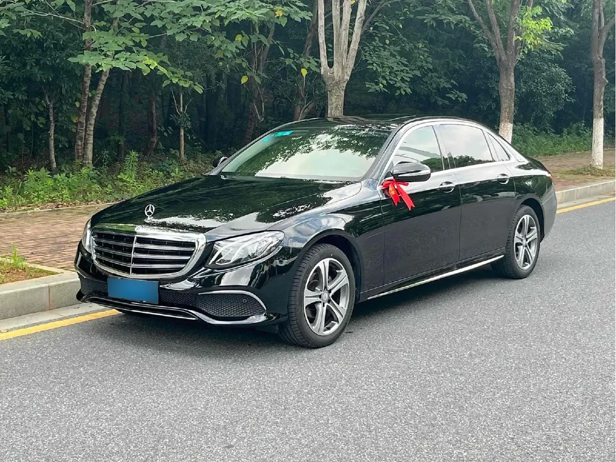 2016 Mercedes-Benz E Class 2.0T 184HP L4 9AT