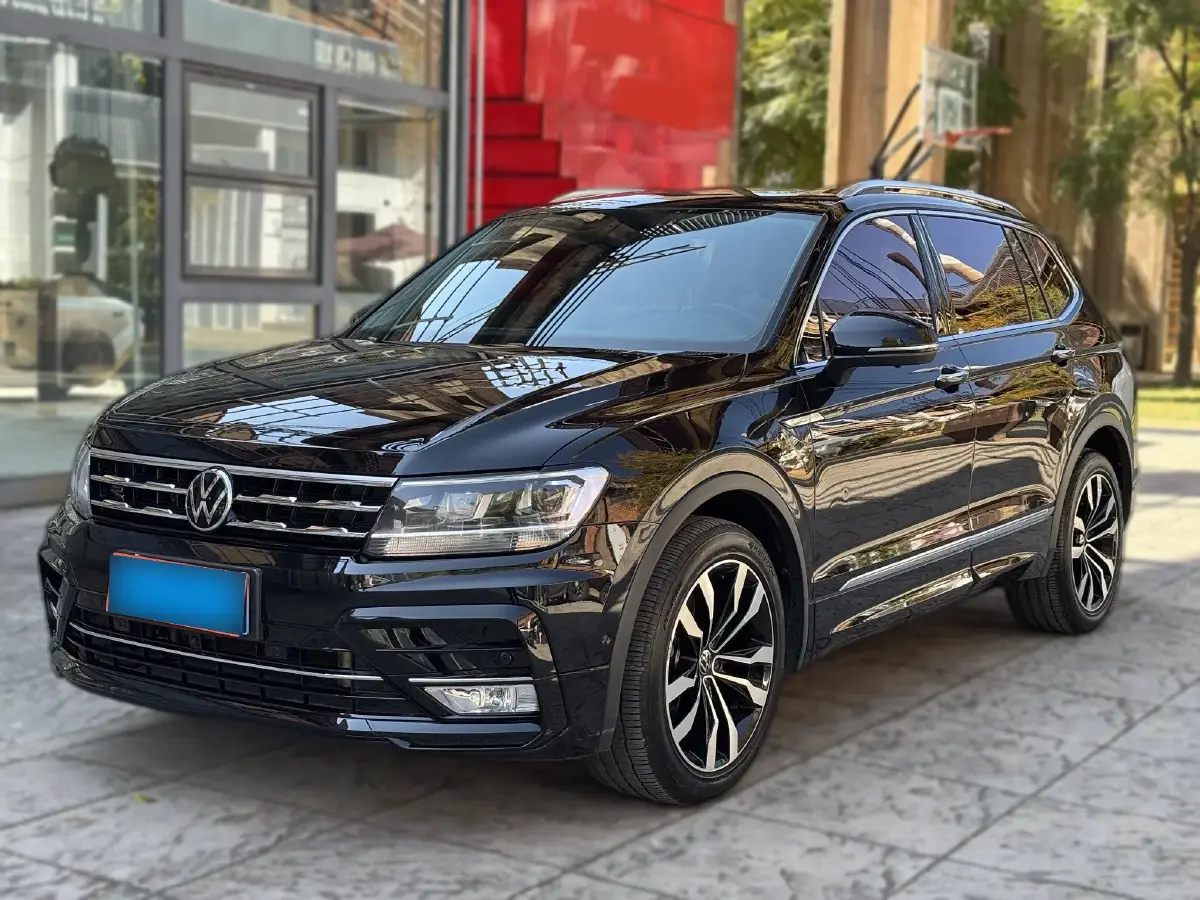 2021 Volkswagen Tiguan L 2.0T 186HP L4 7DCT