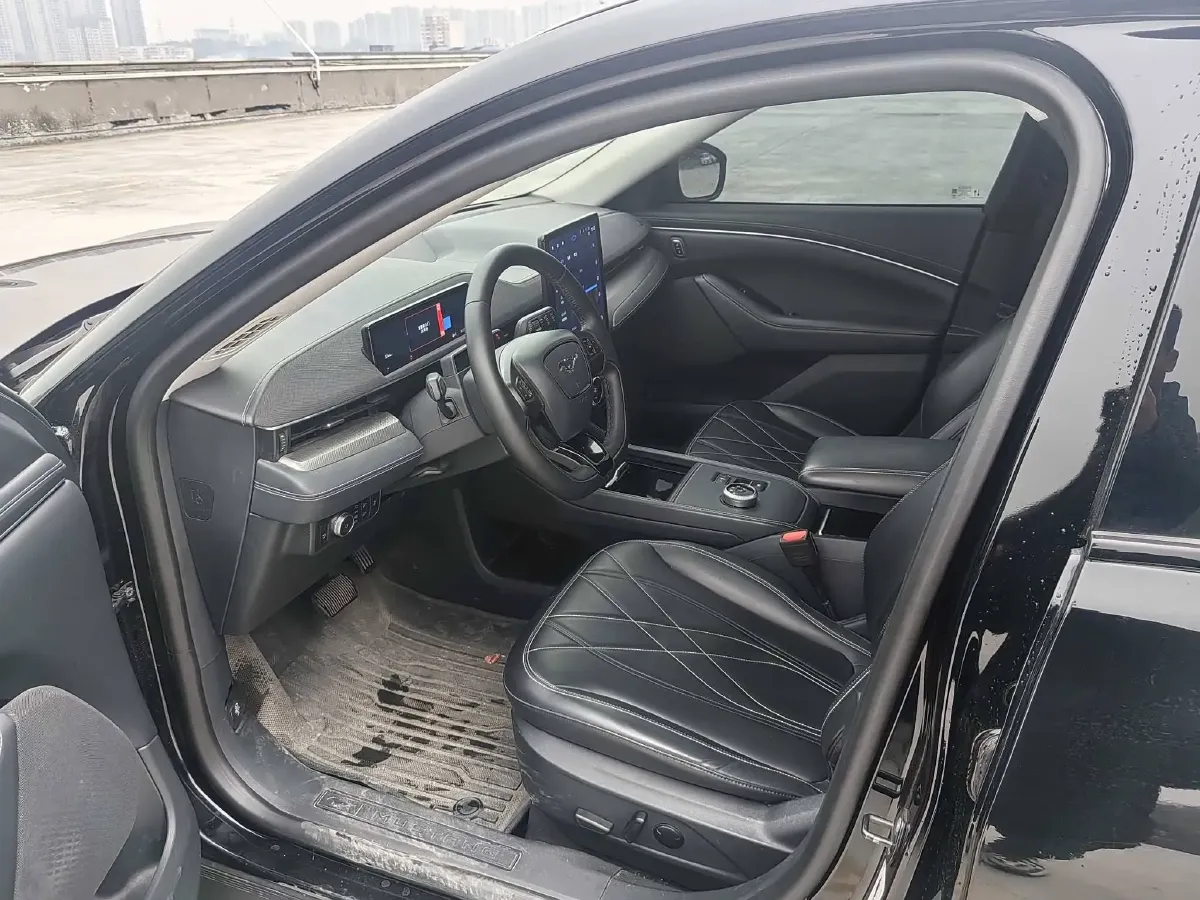 2021 Ford Mustang Mach-E BEV 61.5KWH,autocango,china used car exporter,china ev exporter,chinese used car exporter,chinese used ev exporter