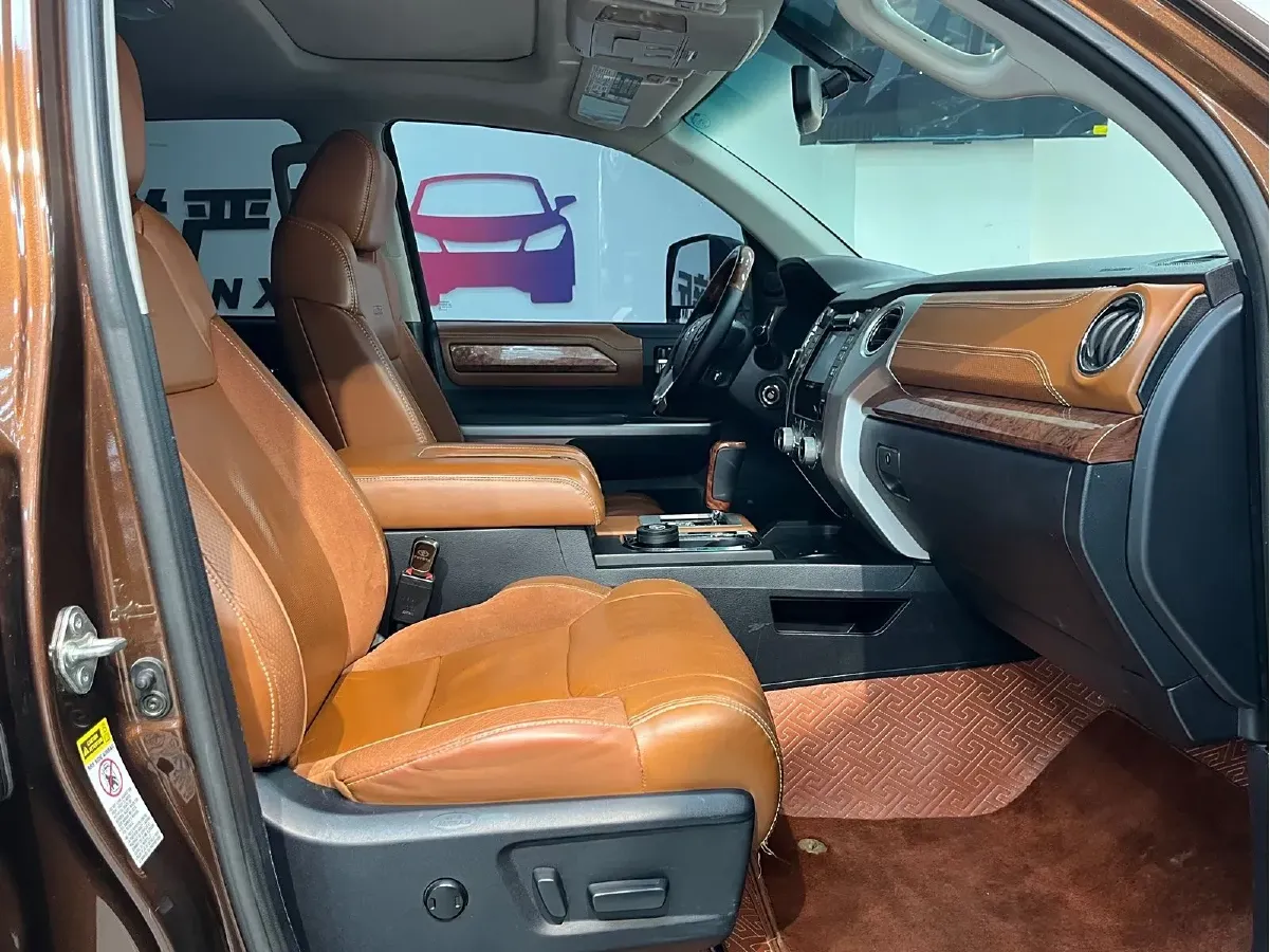 2014 Toyota Tundra 5.7L 386HP V8 6AT,autocango,china used car exporter,china ev exporter,chinese used car exporter,chinese used ev exporter