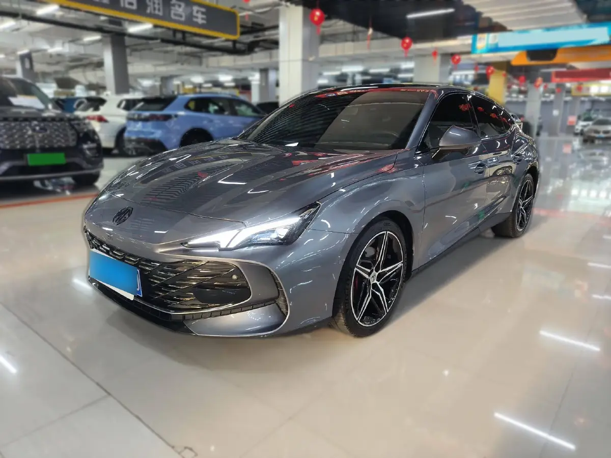 2023 MG 7 2.0T 261HP L4 9AT