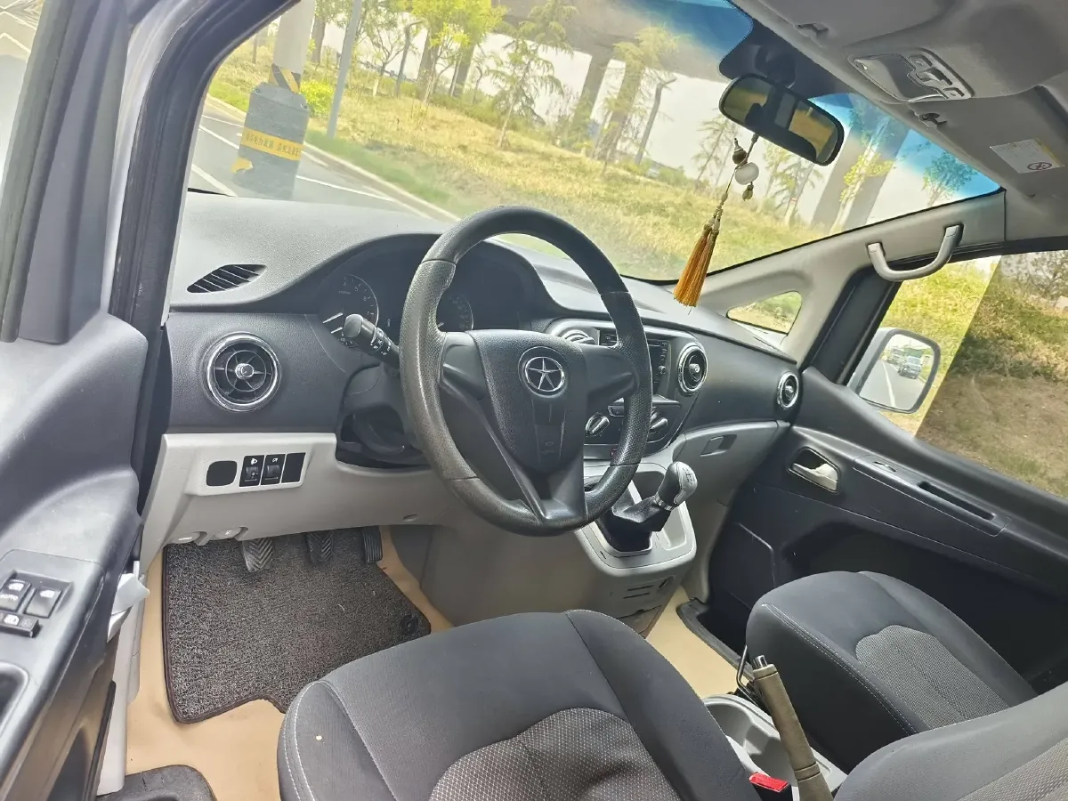 2015 JAC Refine M3 2.0L 143HP L4 5MT,autocango,china used car exporter,china ev exporter,chinese used car exporter,chinese used ev exporter