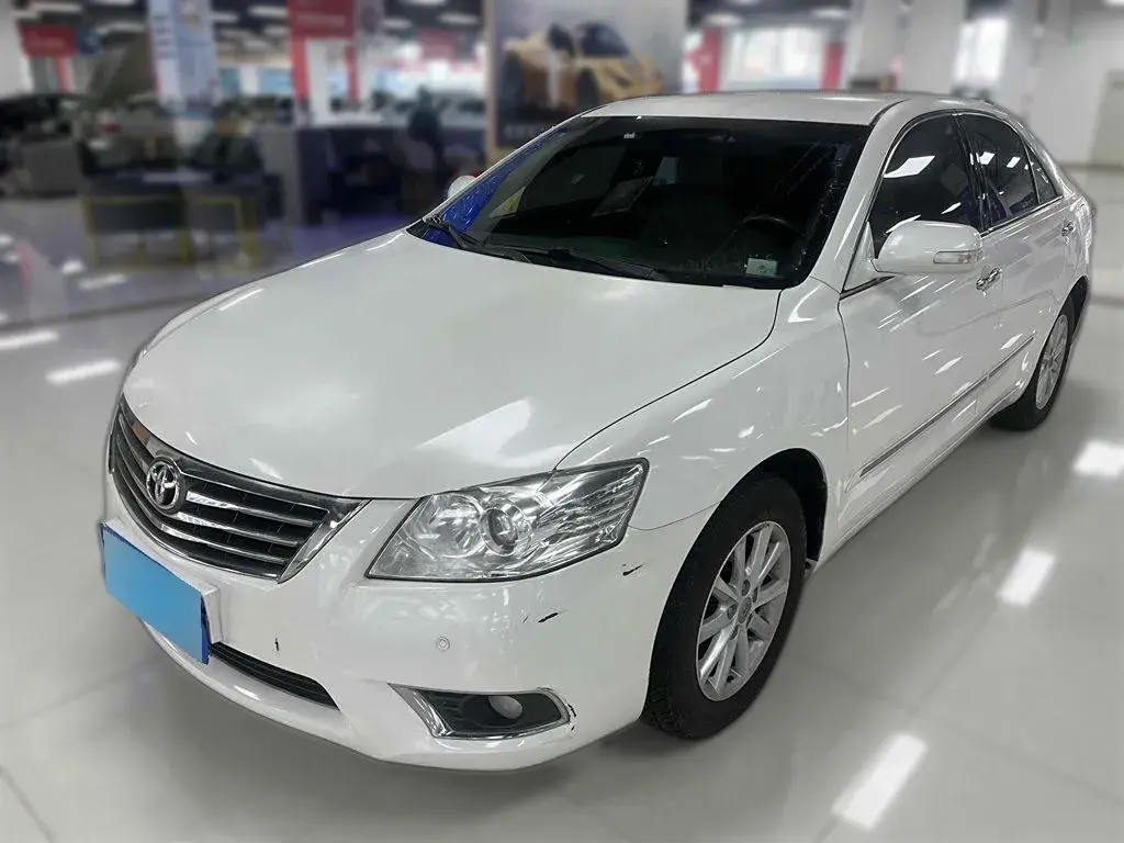 2010 Toyota Camry 2.0L 147HP L4 4AT