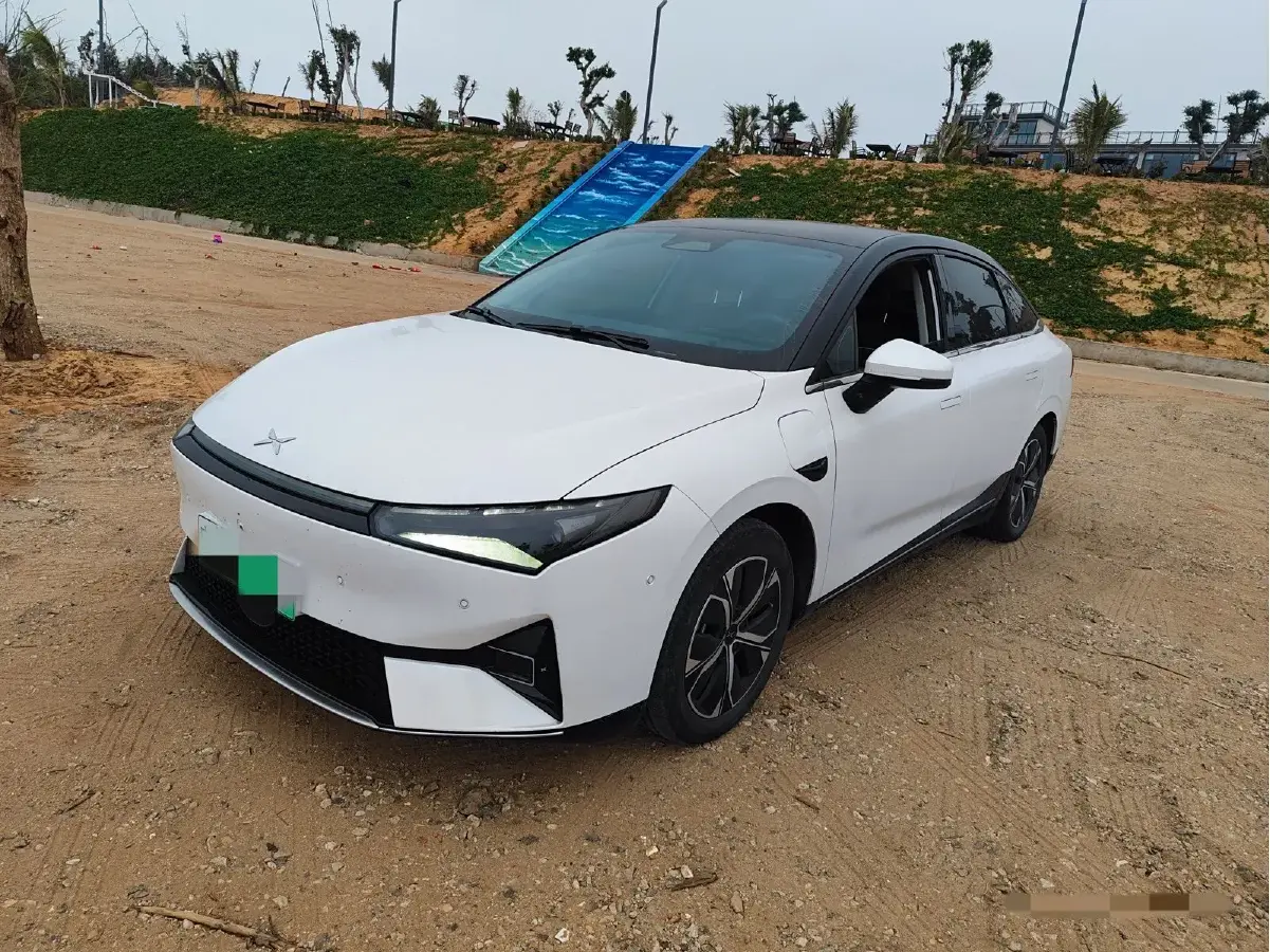 2022 Xpeng P5 BEV 71.4KWH