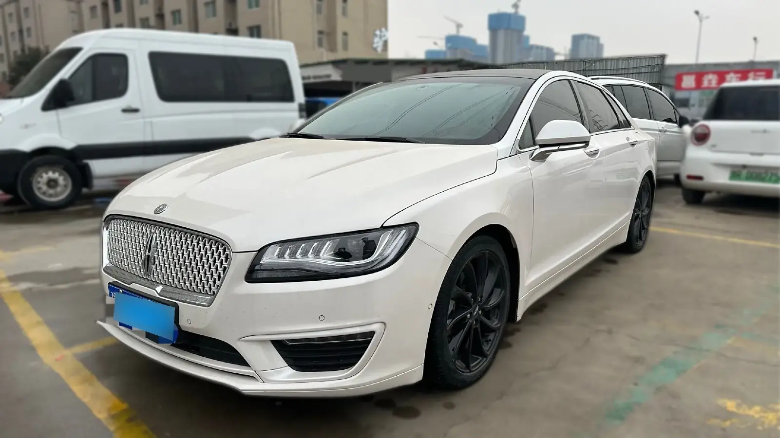 2020 Lincoln MKZ 2.0T 196HP L4 6AT
