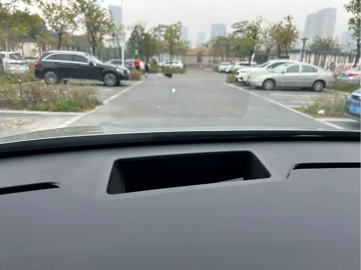 2024 ONVO L60 BEV 60KWH,autocango,china used car exporter,china ev exporter,chinese used car exporter,chinese used ev exporter