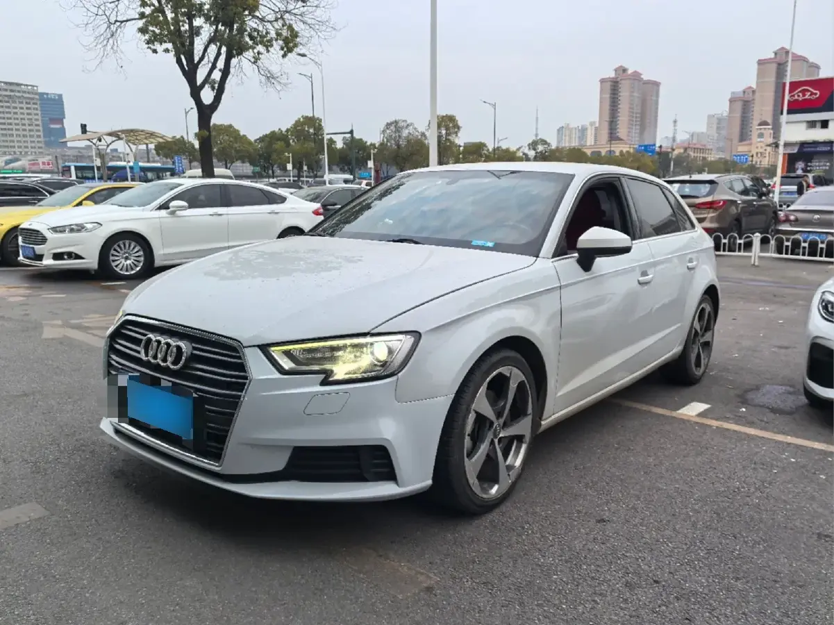 2018 Audi A3 1.4T 150HP L4 7DCT