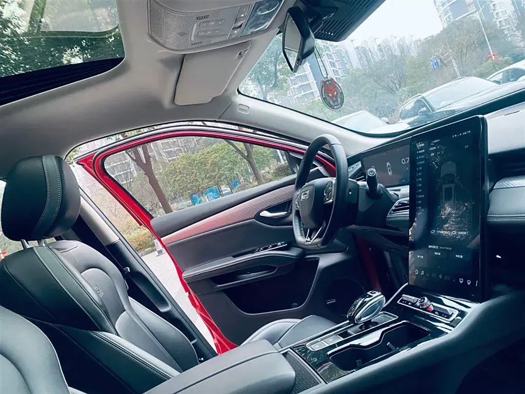 2020 Qoros 7 1.8T 231HP L4 7DCT,autocango,china used car exporter,china ev exporter,chinese used car exporter,chinese used ev exporter