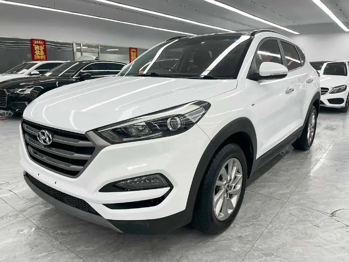 2015 Hyundai Tucson 1.6T 177HP L4 7DCT