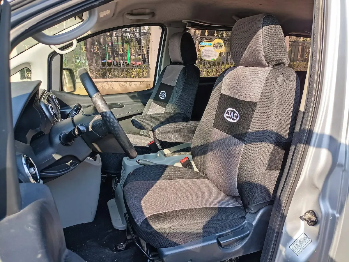 2015 JAC Refine M3 1.6L 120HP L4 5MT,autocango,china used car exporter,china ev exporter,chinese used car exporter,chinese used ev exporter