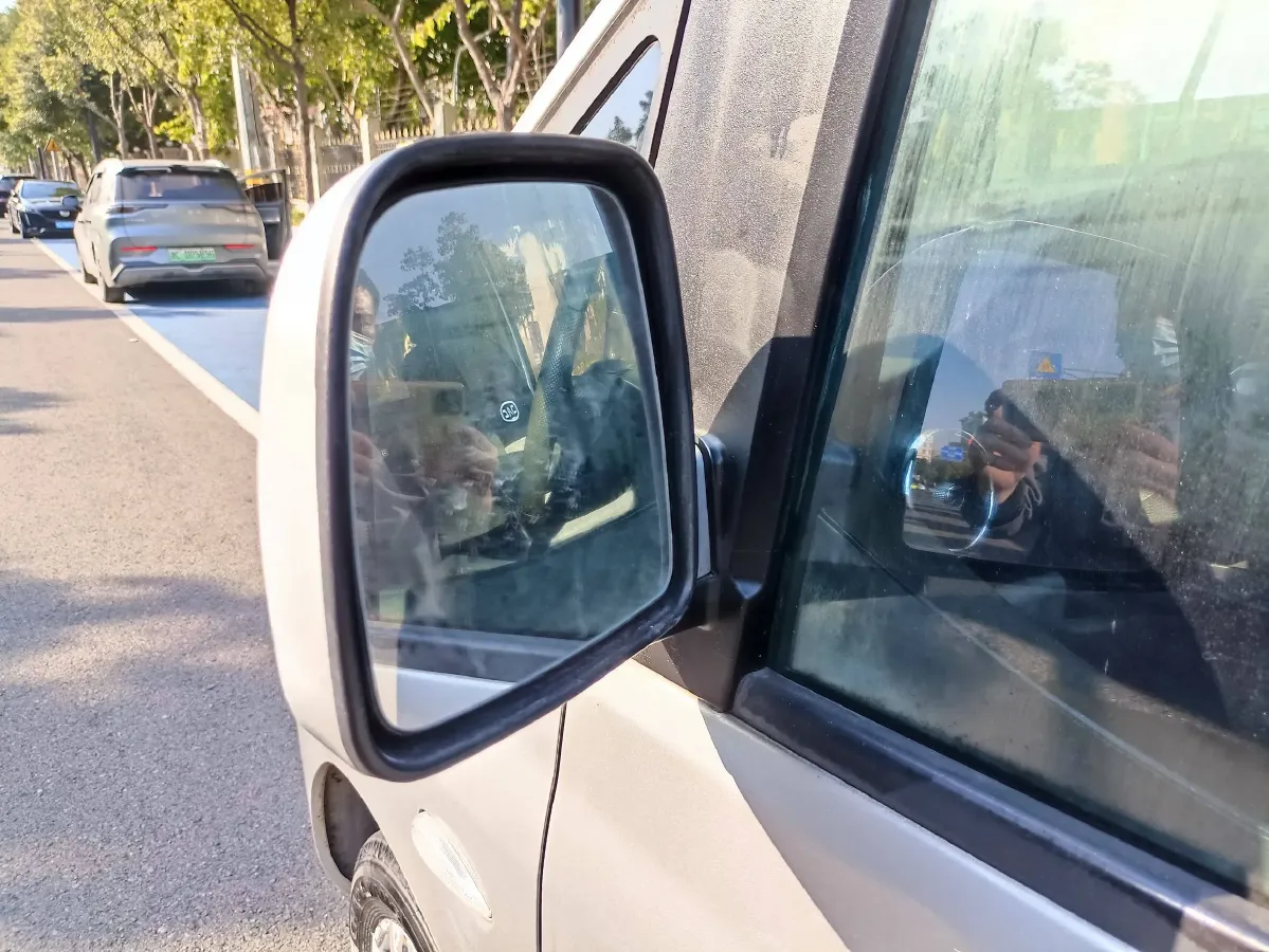 2015 JAC Refine M3 1.6L 120HP L4 5MT,autocango,china used car exporter,china ev exporter,chinese used car exporter,chinese used ev exporter