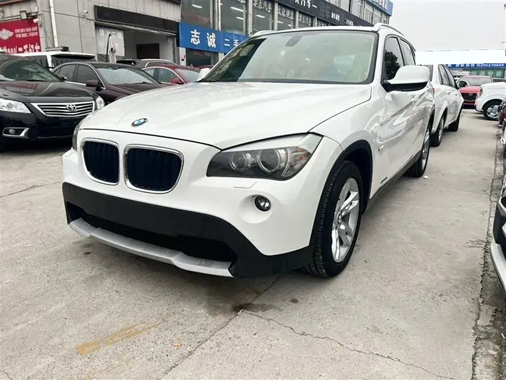 2012 BMW X1 2.0L 150HP L4 6AT