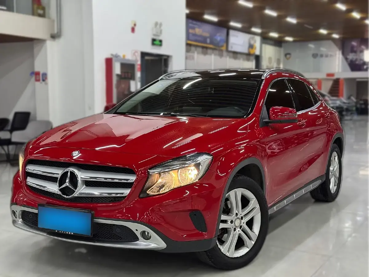 2016 Mercedes-Benz GLA Class 1.6T 156HP L4 7DCT