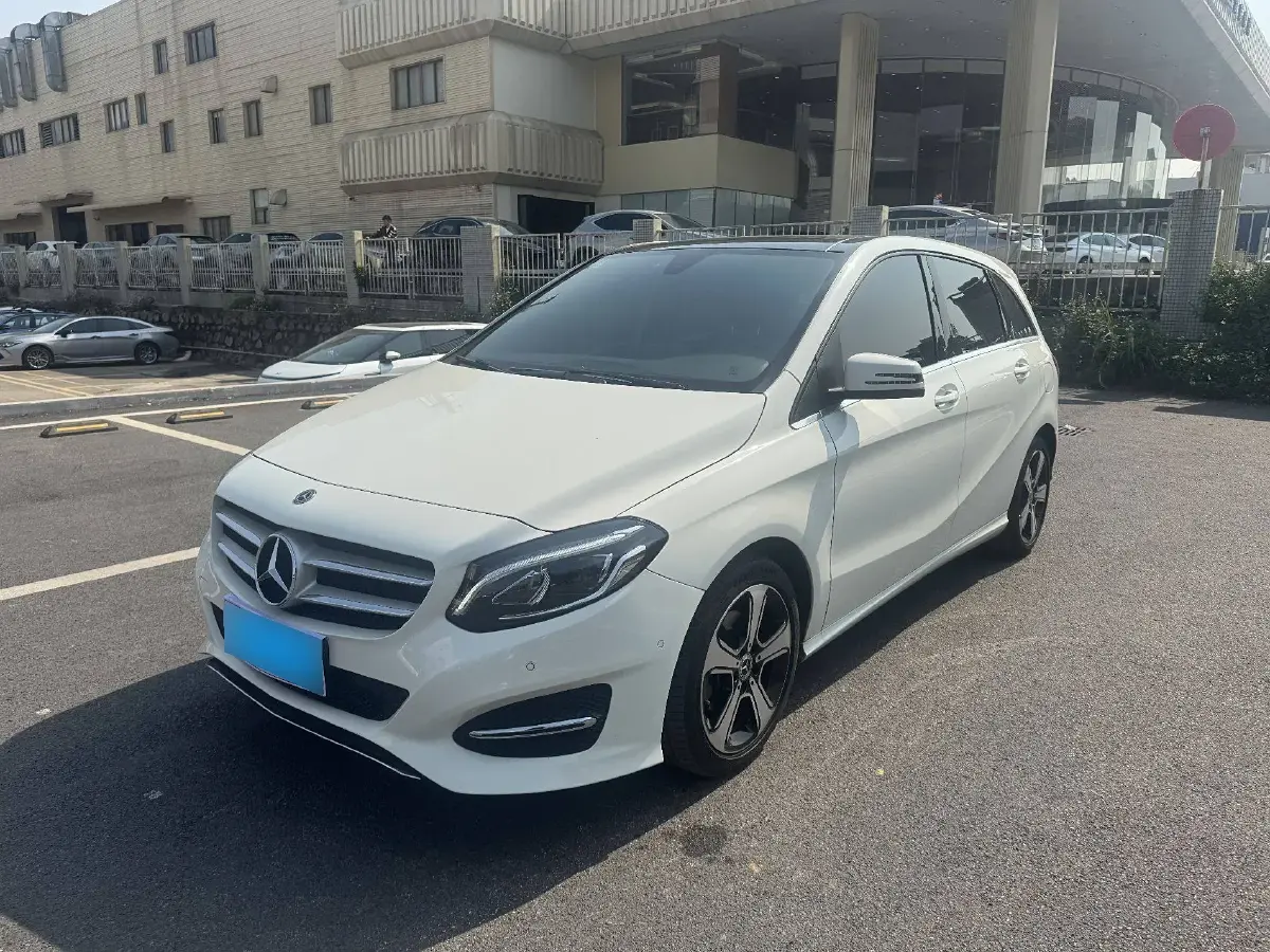 2019 Mercedes-Benz B Class 1.6T 156HP L4 7DCT