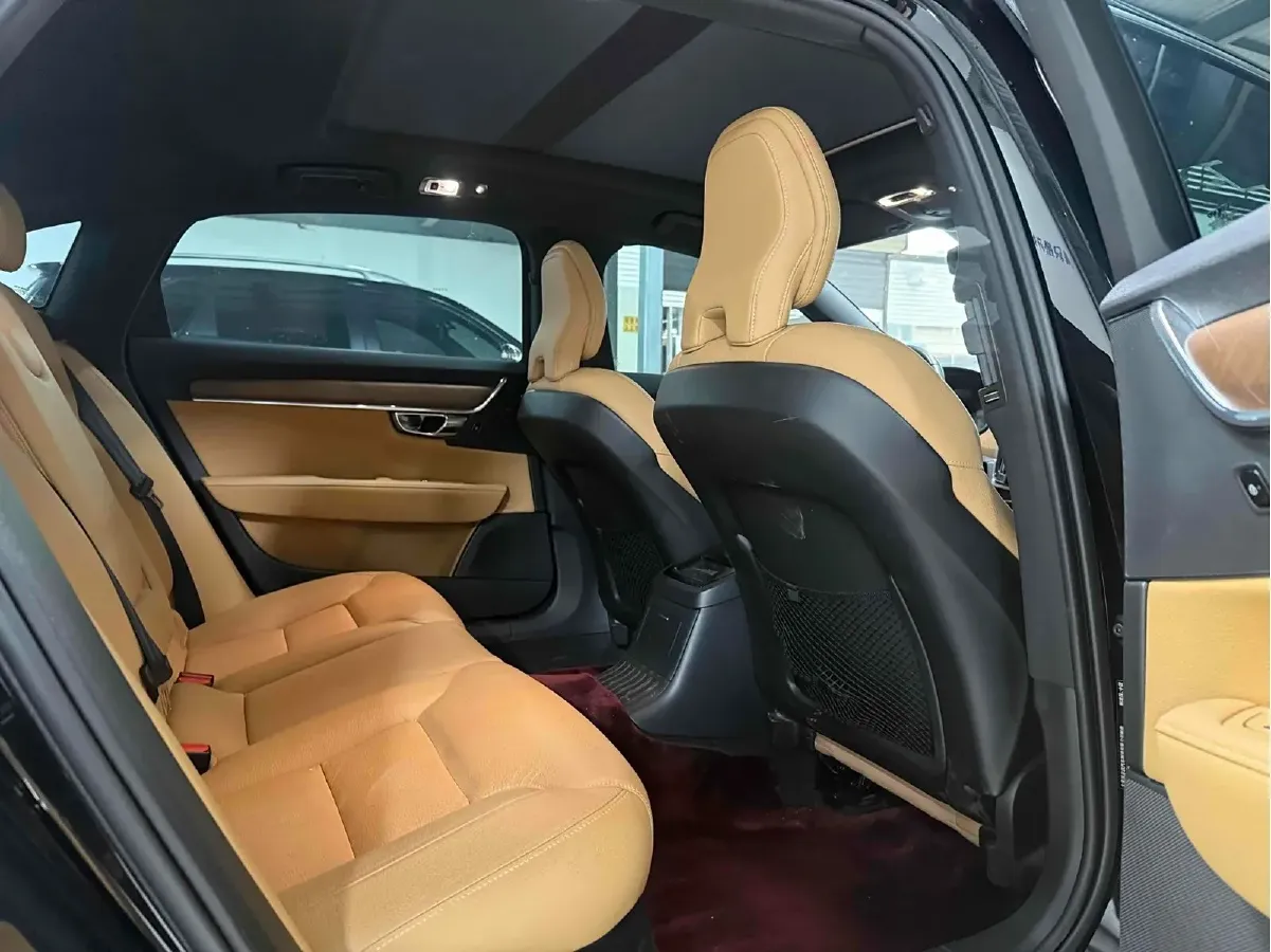 2020 Volvo S90 PHEV 2.0T 320HP L4 8AT PHEV 11.6KWH,autocango,china used car exporter,china ev exporter,chinese used car exporter,chinese used ev exporter