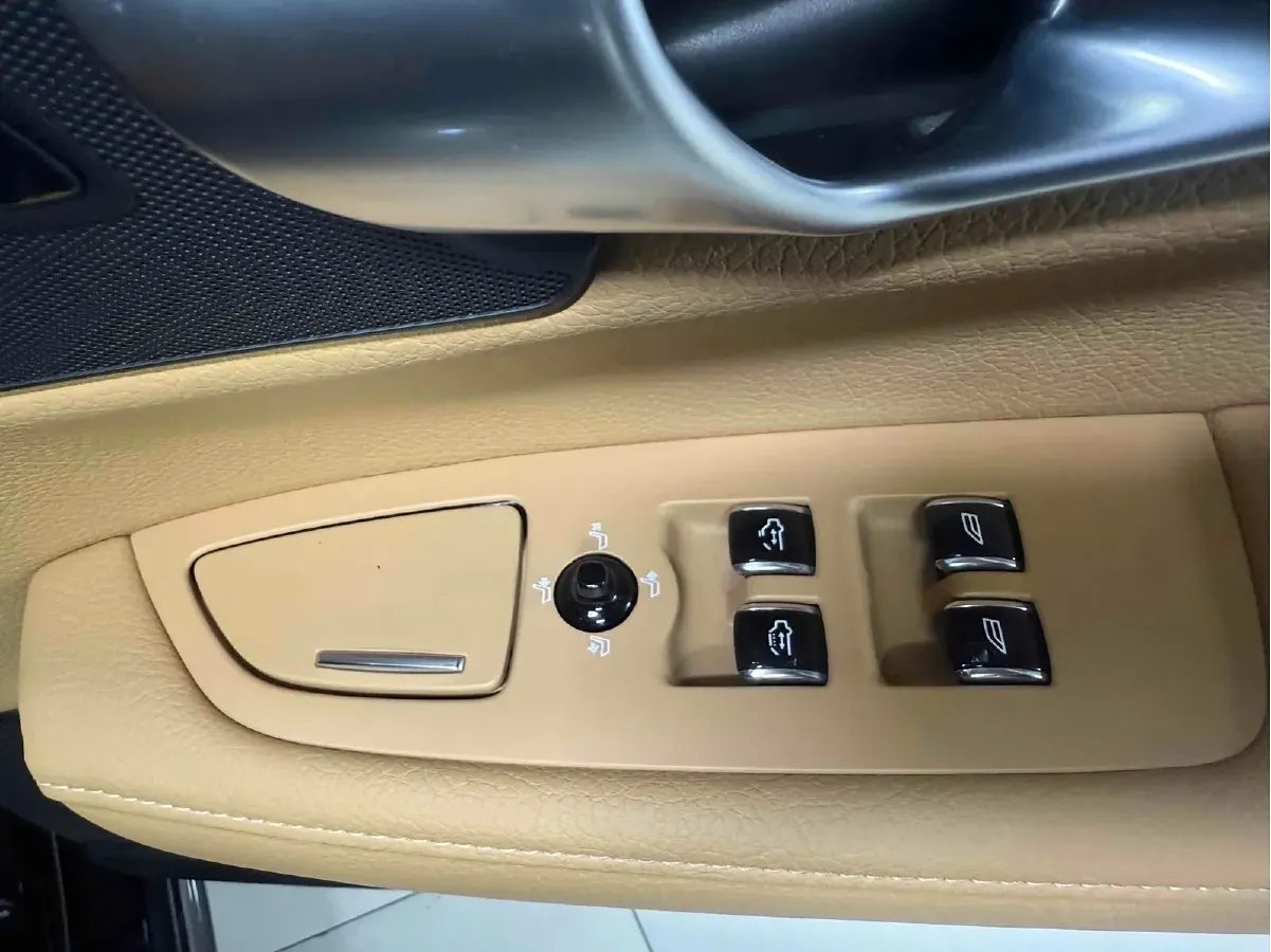 2020 Volvo S90 PHEV 2.0T 320HP L4 8AT PHEV 11.6KWH,autocango,china used car exporter,china ev exporter,chinese used car exporter,chinese used ev exporter