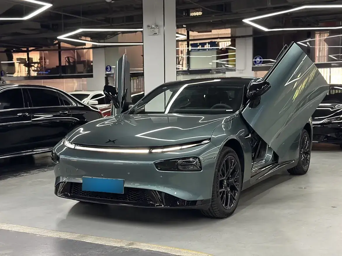 2024 Xpeng P7 BEV 86.2KWH