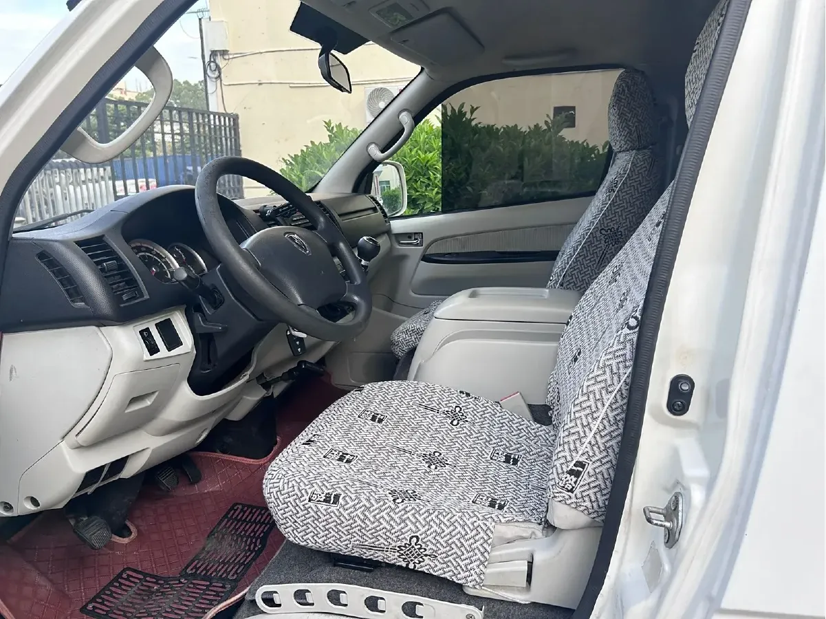 2014 JinBei Sea Lion 2.0L 106HP L4 5MT,autocango,china used car exporter,china ev exporter,chinese used car exporter,chinese used ev exporter