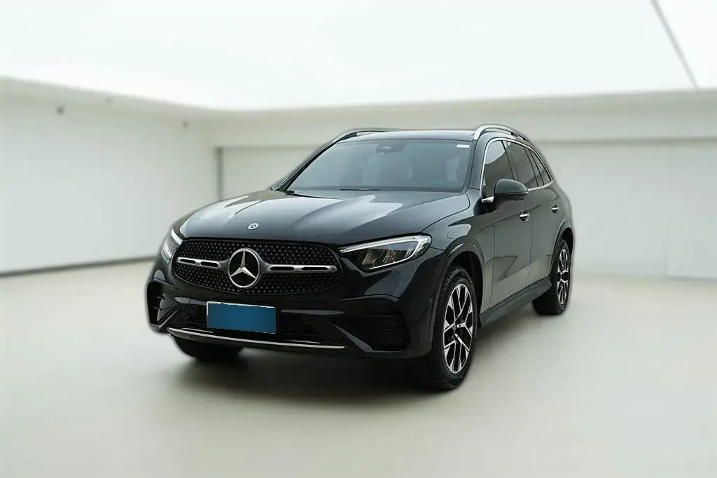2023 Mercedes-Benz GLC Class 2.0T 204HP L4 9AT