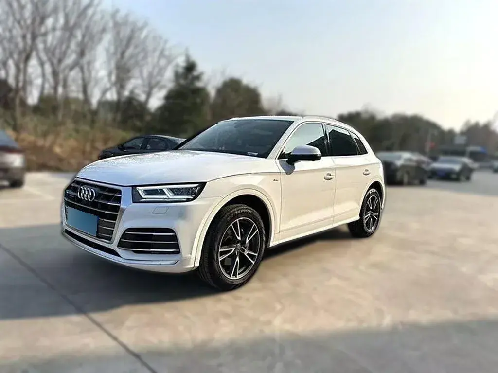2020 Audi Q5L 2.0T 190HP L4 7DCT