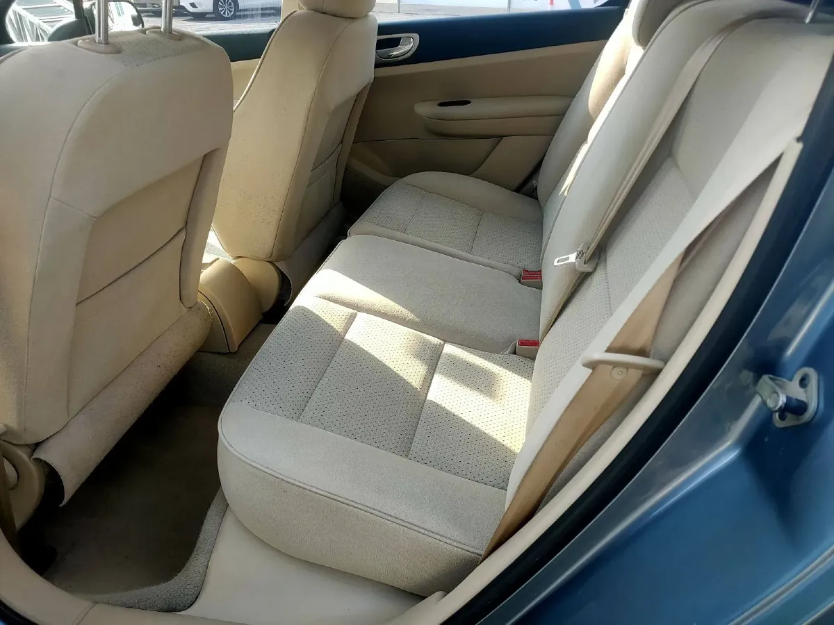 2010 Peugeot 307 1.6L 106HP L4 4AT,autocango,china used car exporter,china ev exporter,chinese used car exporter,chinese used ev exporter