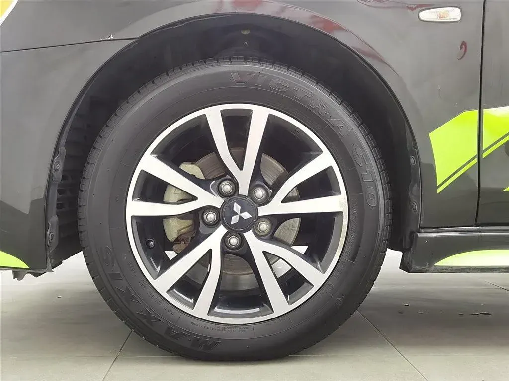 2015 Mitsubishi Lancer EX 1.8L 136HP L4 CVT,autocango,china used car exporter,china ev exporter,chinese used car exporter,chinese used ev exporter