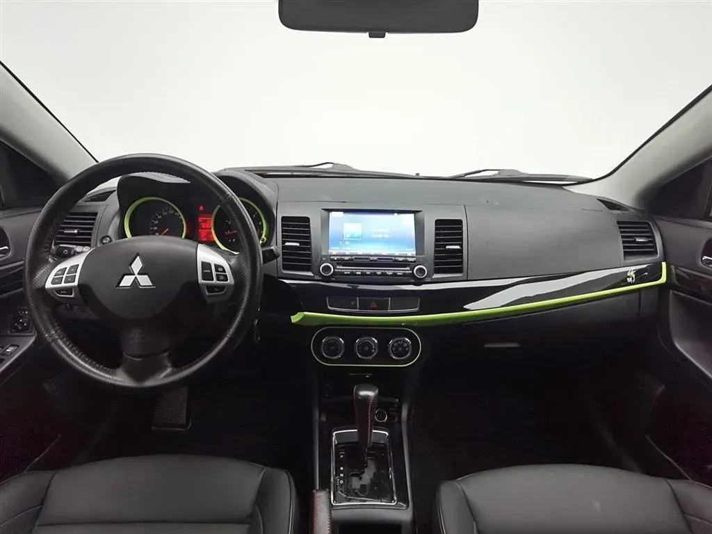 2015 Mitsubishi Lancer EX 1.8L 136HP L4 CVT,autocango,china used car exporter,china ev exporter,chinese used car exporter,chinese used ev exporter