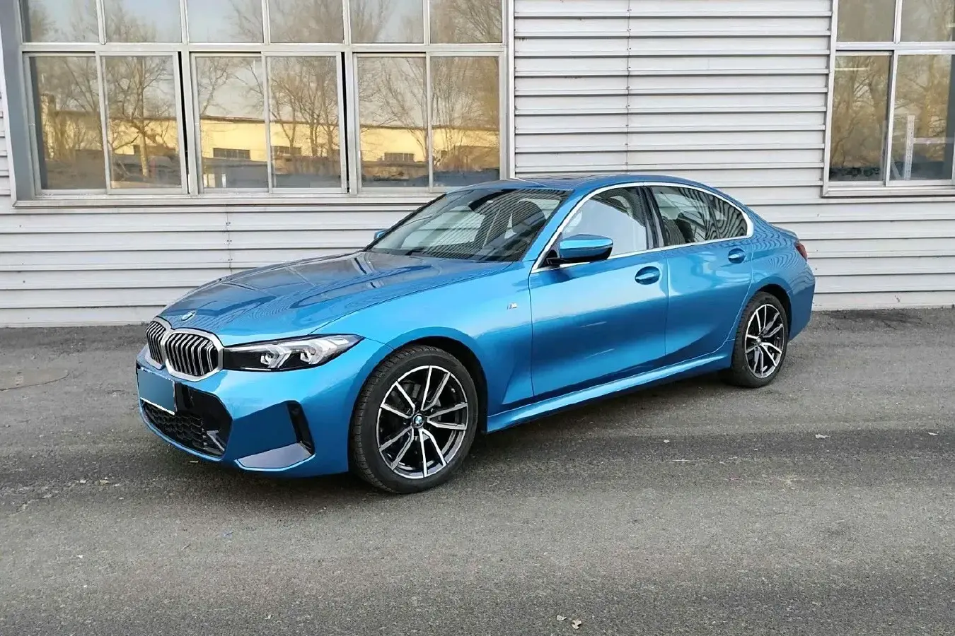 2024 BMW 3 Series 2.0T 156HP L4 8AT