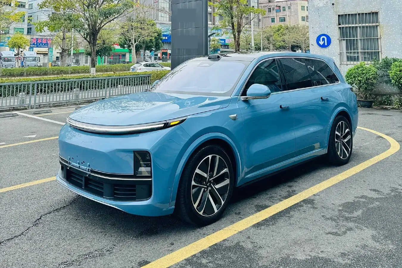 2022 Li L9 Range Extended 154HP REEV 42.6KWH