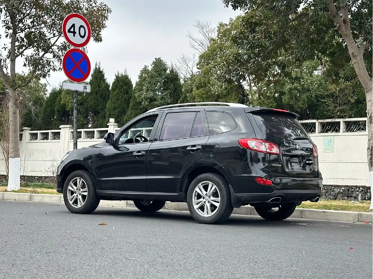 2010 Hyundai Santafe Classic 2.4L 174HP L4 6AT,autocango,china used car exporter,china ev exporter,chinese used car exporter,chinese used ev exporter