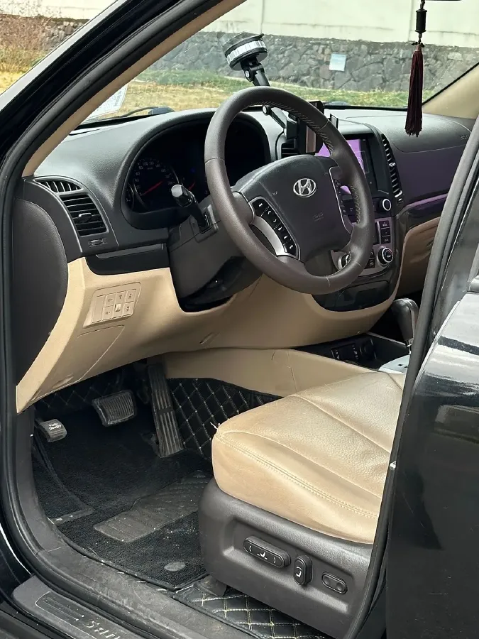 2010 Hyundai Santafe Classic 2.4L 174HP L4 6AT,autocango,china used car exporter,china ev exporter,chinese used car exporter,chinese used ev exporter