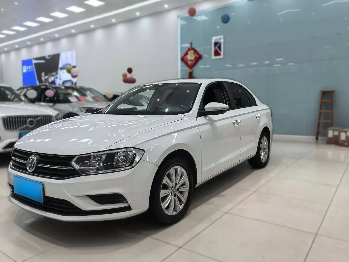 2019 Volkswagen Bora 1.5L 112HP L4 5MT