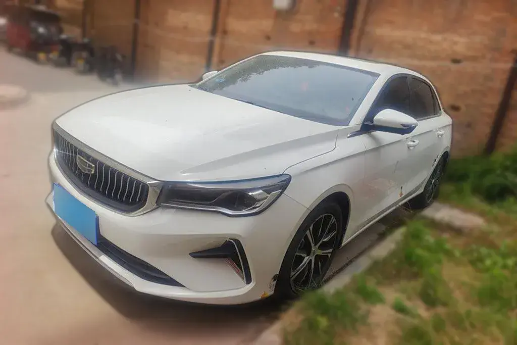 2023 Geely Emgrand 1.5L 127HP L4 CVT